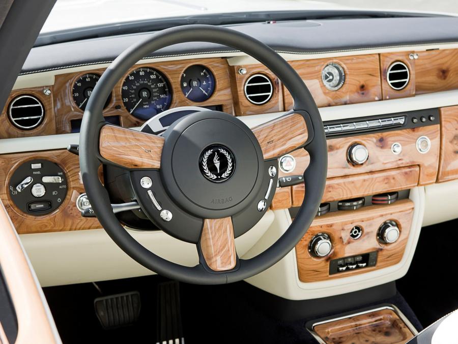  Rolls-Royce Phantom Drophead Coupe London 2012 2012 года  (фото 4 из 4)